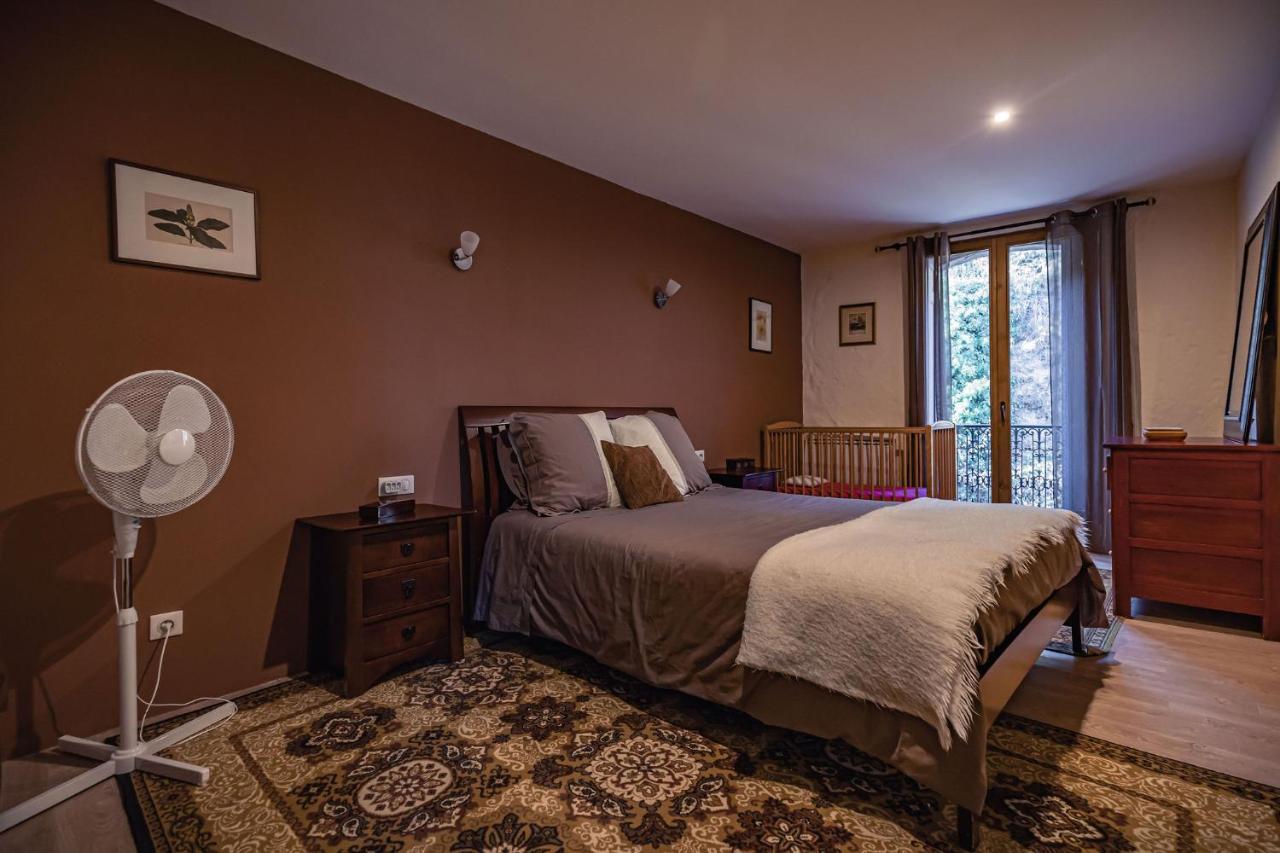 Sundrenched Relais De Poste In Serdinya Εξωτερικό φωτογραφία