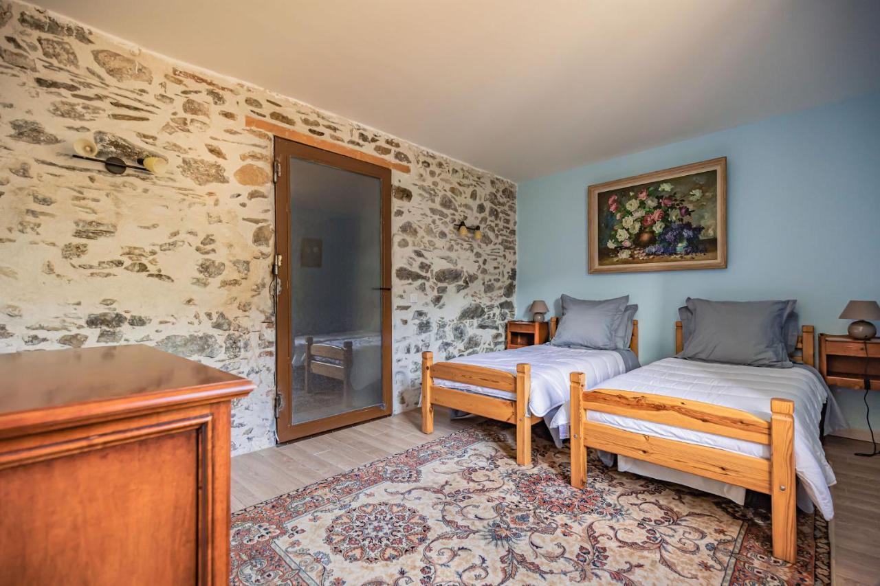Sundrenched Relais De Poste In Serdinya Εξωτερικό φωτογραφία